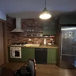 Gorkyhouseurla בית הארחה 4*