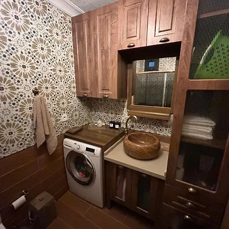 Gorkyhouseurla Guest house Ildiri