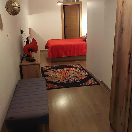 Gasthuis Gorkyhouseurla 4*