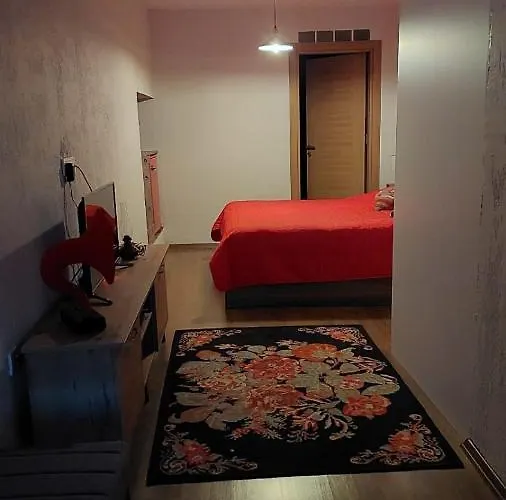 Gorkyhouseurla 4*