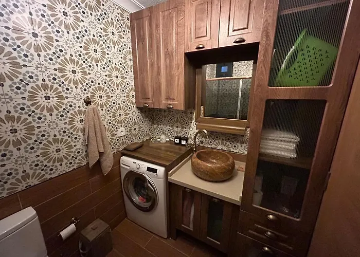 Gorkyhouseurla בית הארחה Ildiri